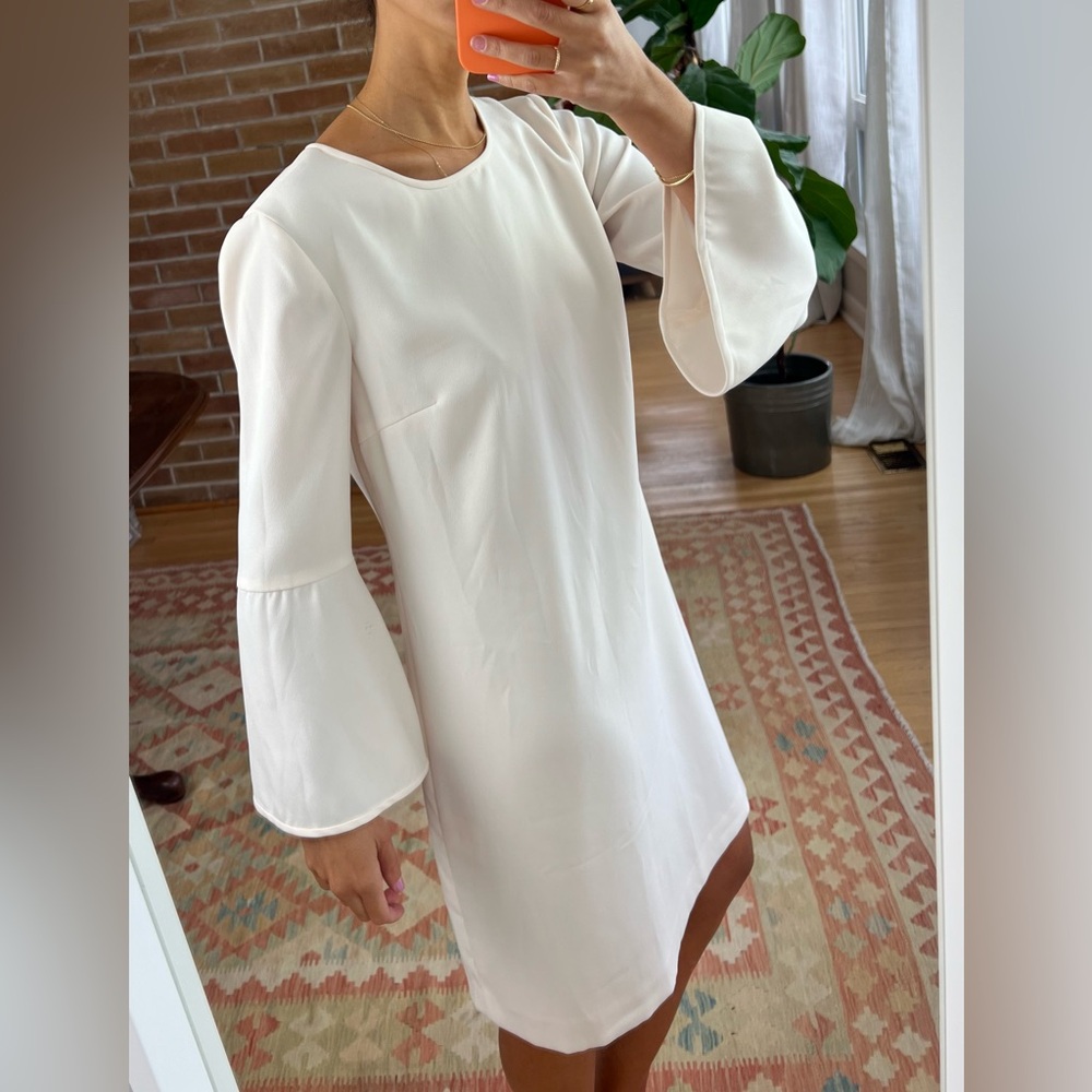 Club Monaco cream silk dress. Size 2.